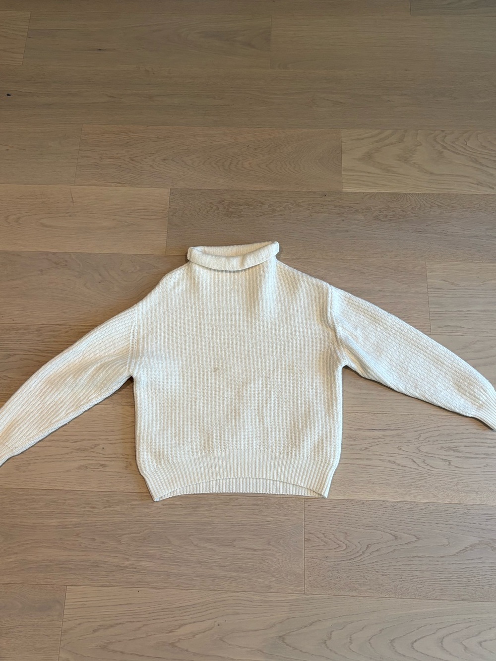 Aritzia Cream Ribbed Turtleneck Sweater